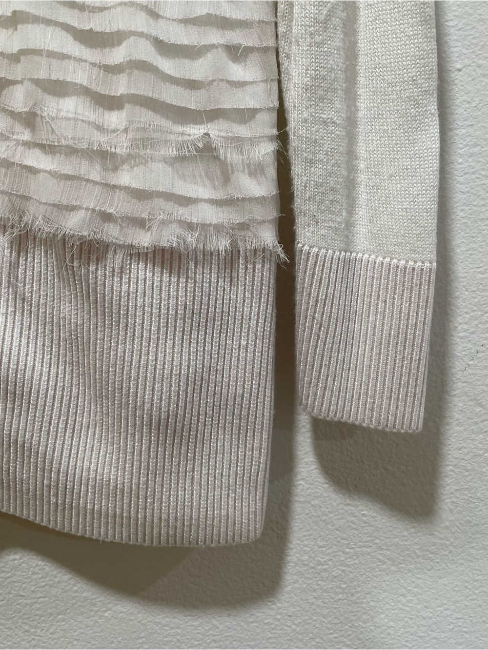 White House Black Market Cream Ruffled Front Cardigan - Picture 5 of 6
